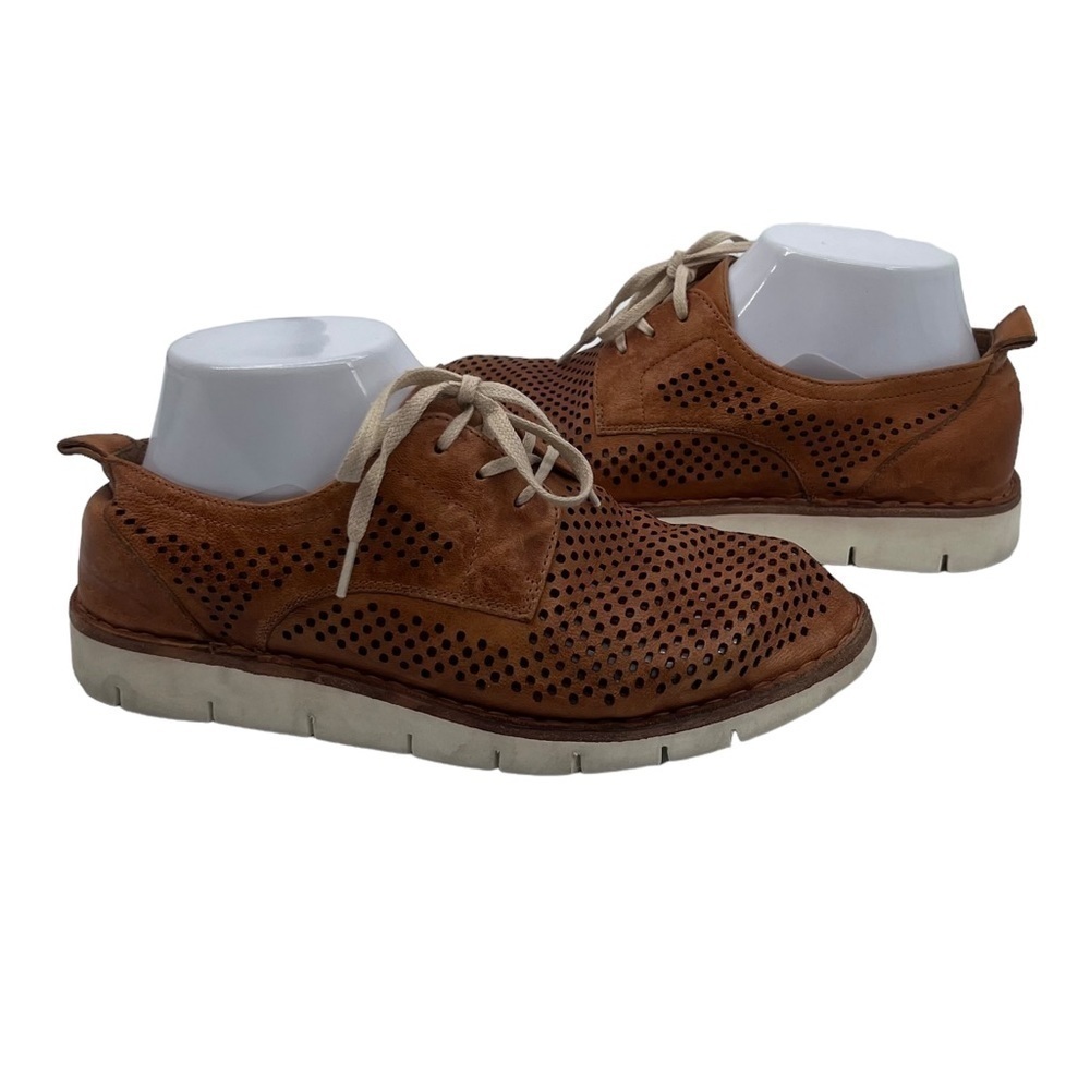 Trask Brown Perforated Lace Up Loafers Size 7 1/2 Women's